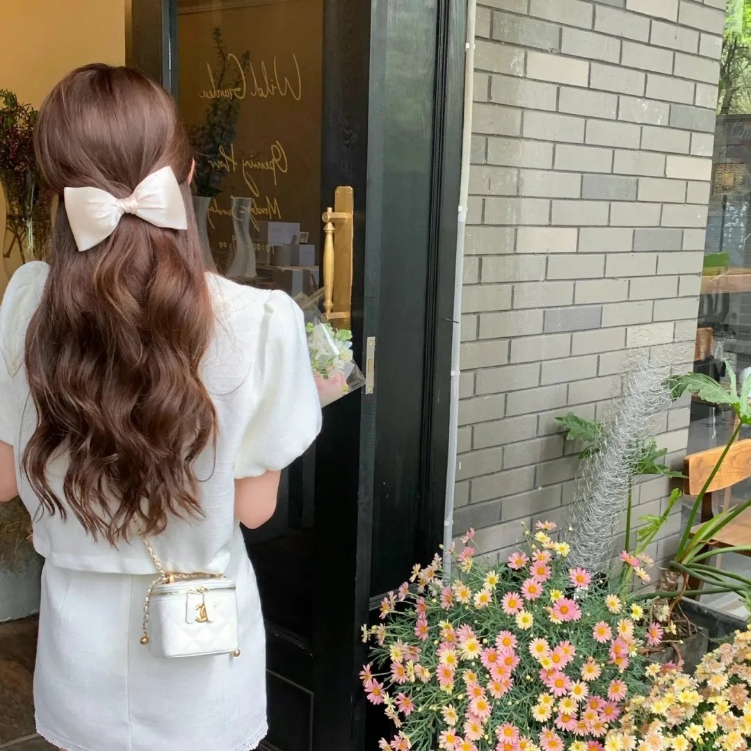 世人称他为菩萨